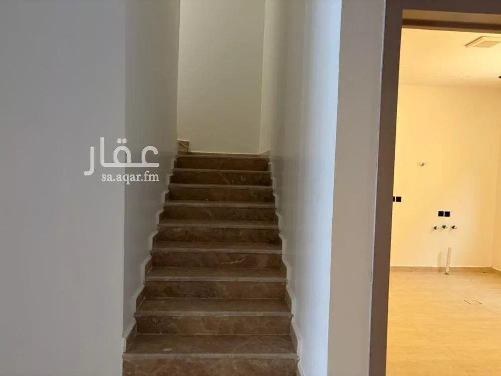 5 bedroom villa in Tuwaiq 6