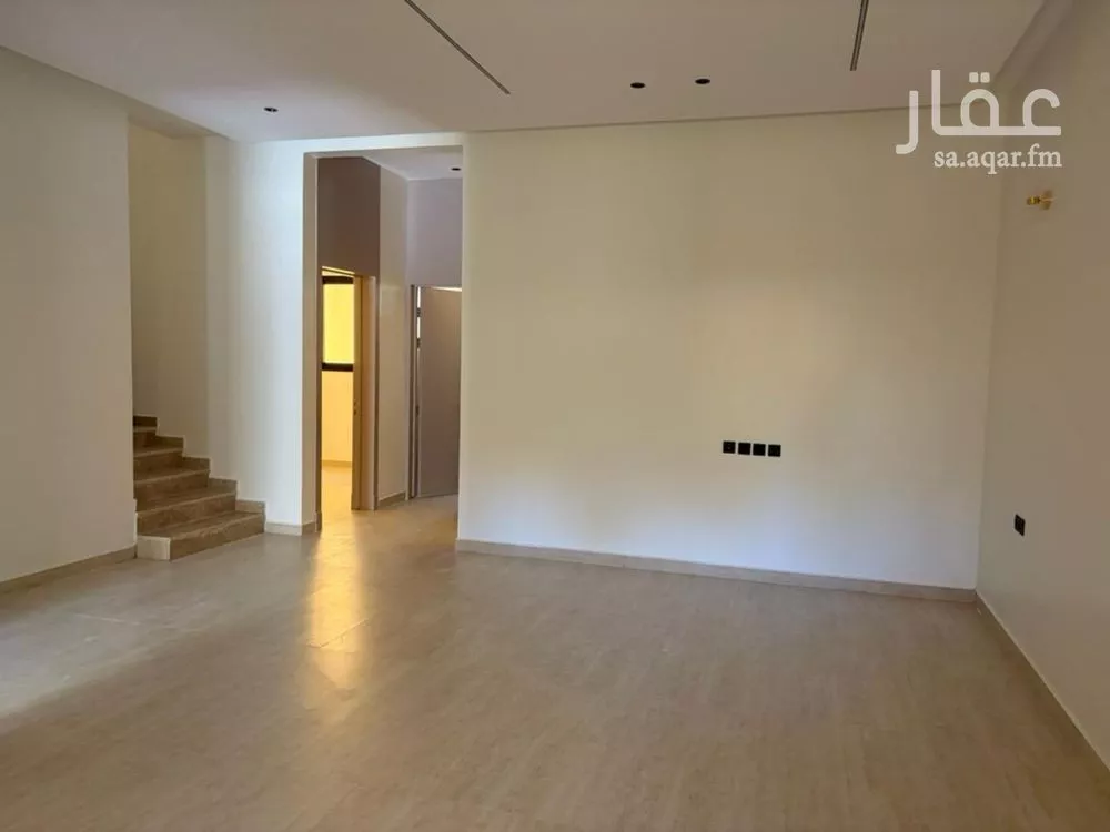 5 bedroom villa in Tuwaiq 7