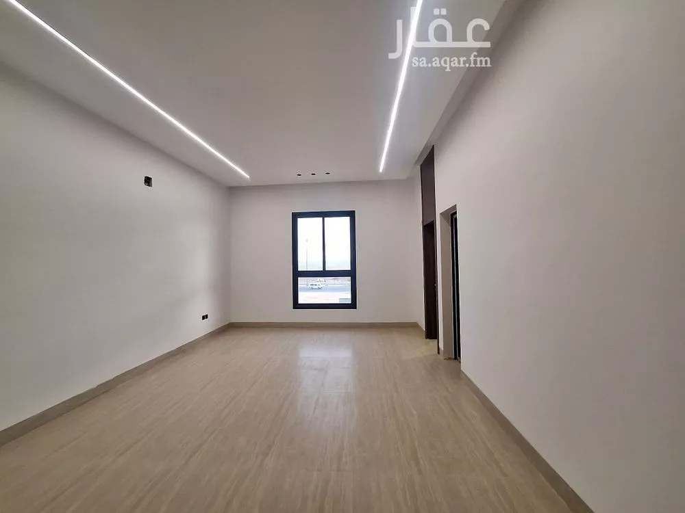 6 bedroom villa in Dhahrat Laban 12