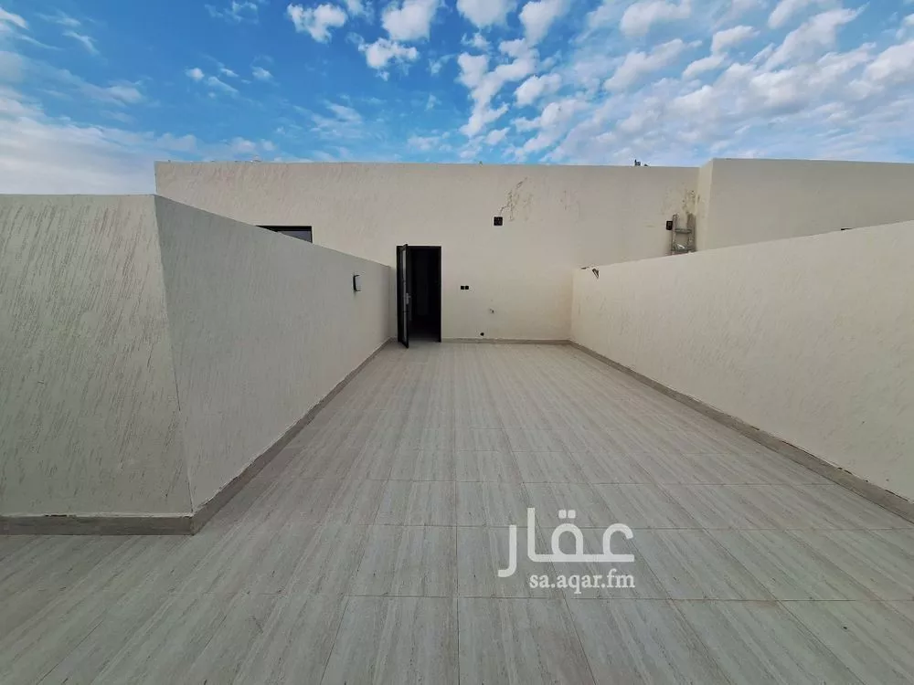6 bedroom villa in Dhahrat Laban 16