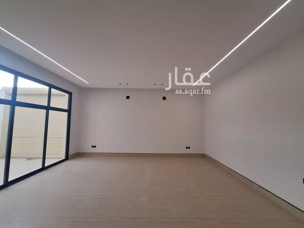 6 bedroom villa in Dhahrat Laban 4