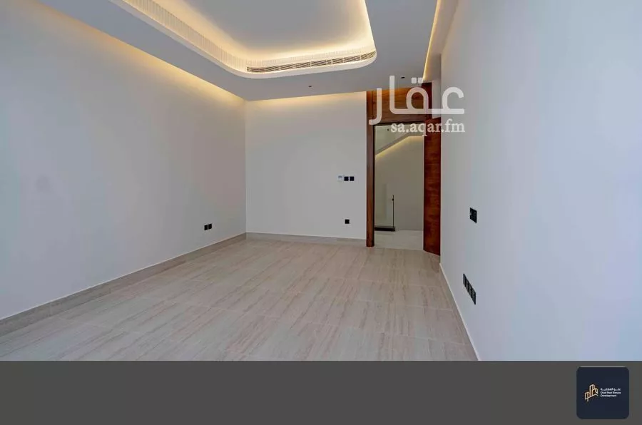 فيلا 5 غرف في النرجس 15