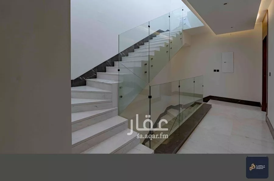 فيلا 5 غرف في النرجس 19