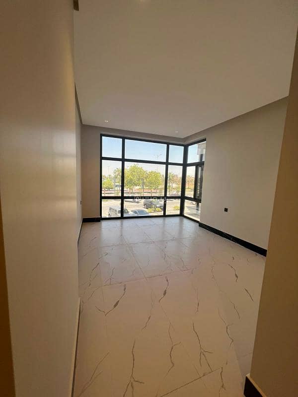 3 bedroom apartment in East Beach, Eastern Province 8