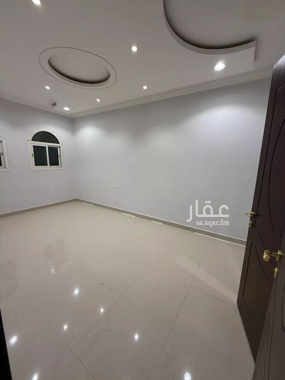 3 bedroom floor in Al Aqiq 7