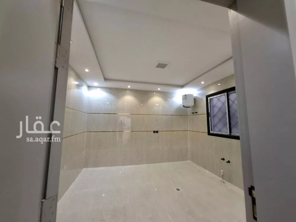 5 bedroom villa in Badr 4