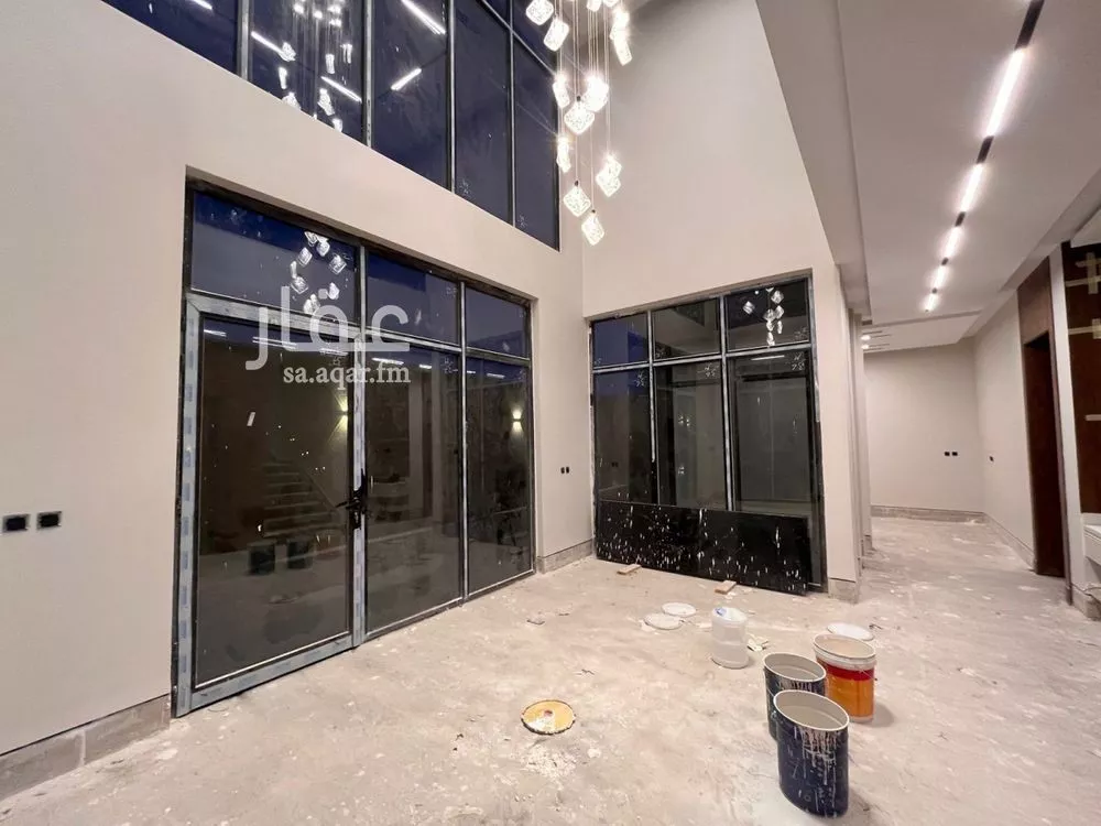 4 bedroom villa in Al Narjis 9