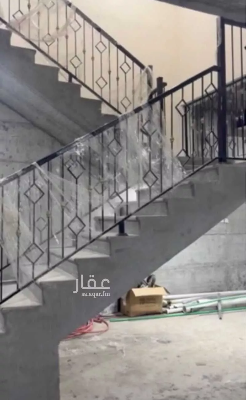 warehouse in Al Nuzhah, Eastern Province 2