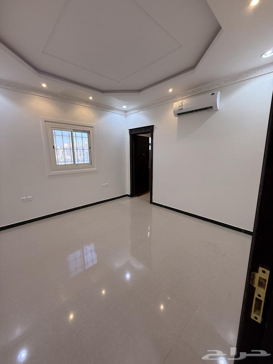 فيلا 4 غرف في Dhahrat Laban، الرياض 9