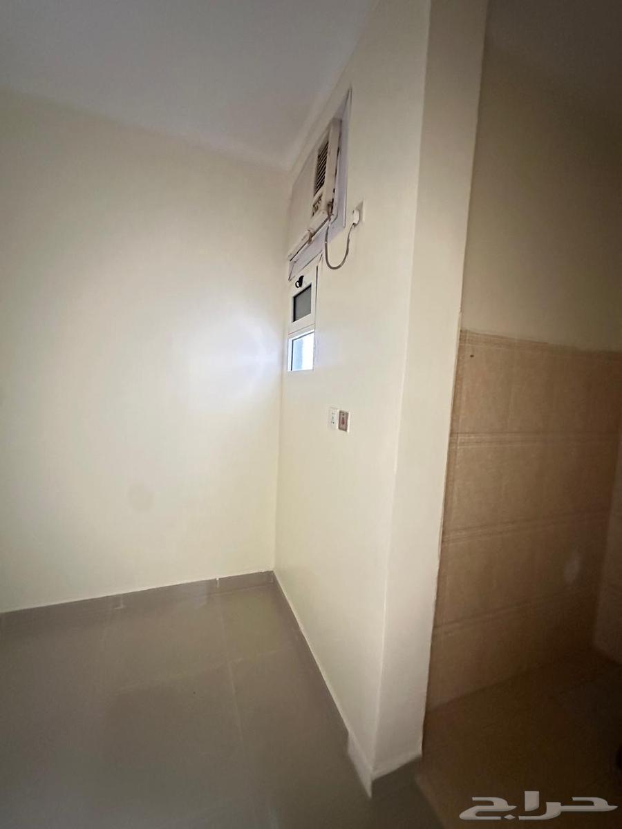3 bedroom apartment in Al Basateen, Eastern Province 10