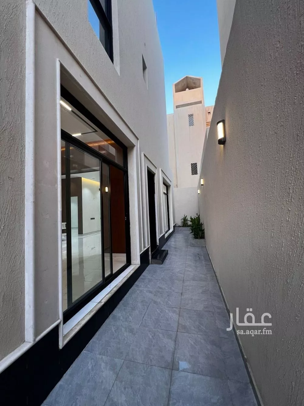 8 bedroom villa in Al Khaleej 4