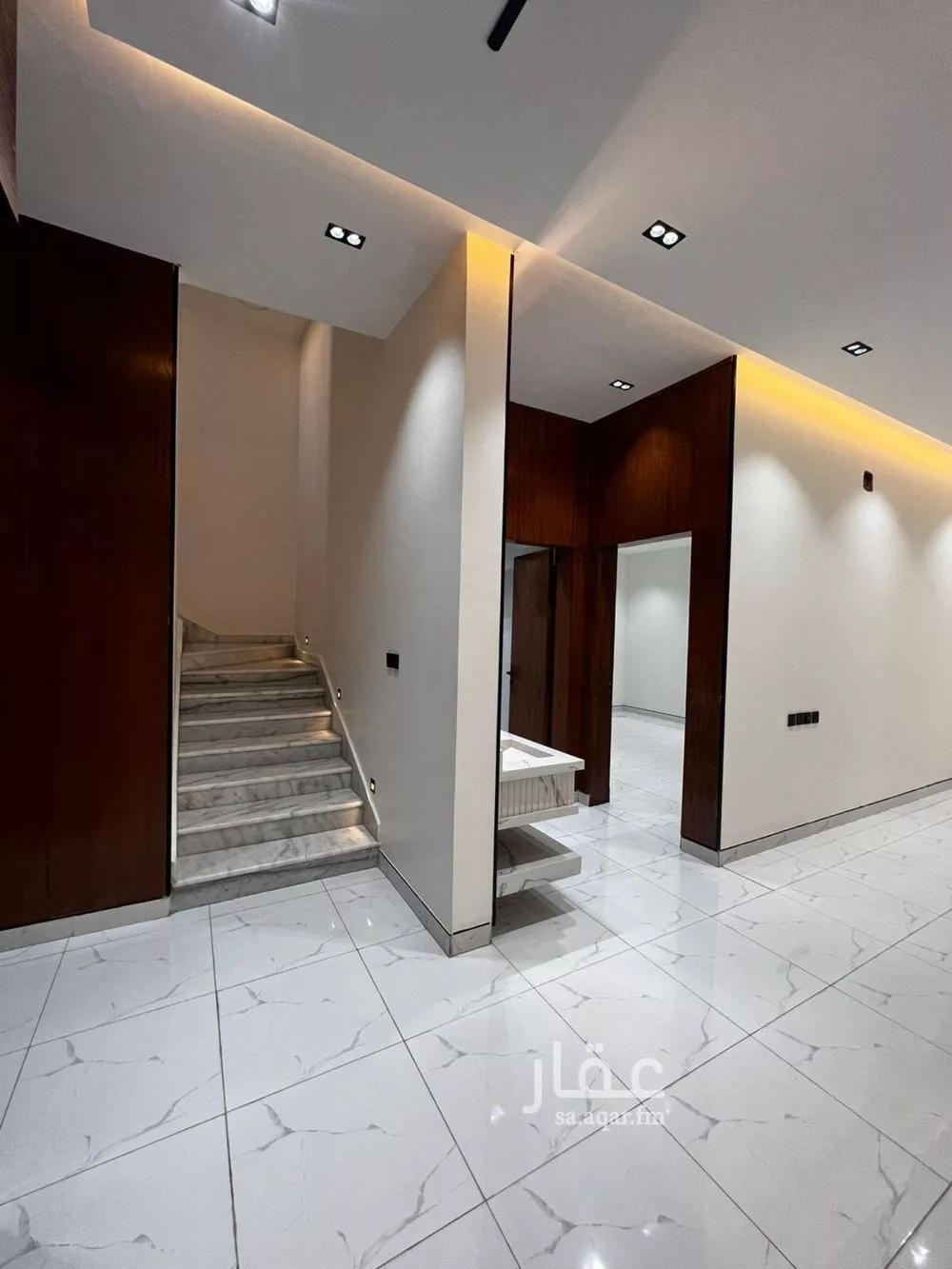 8 bedroom villa in Al Khaleej 9