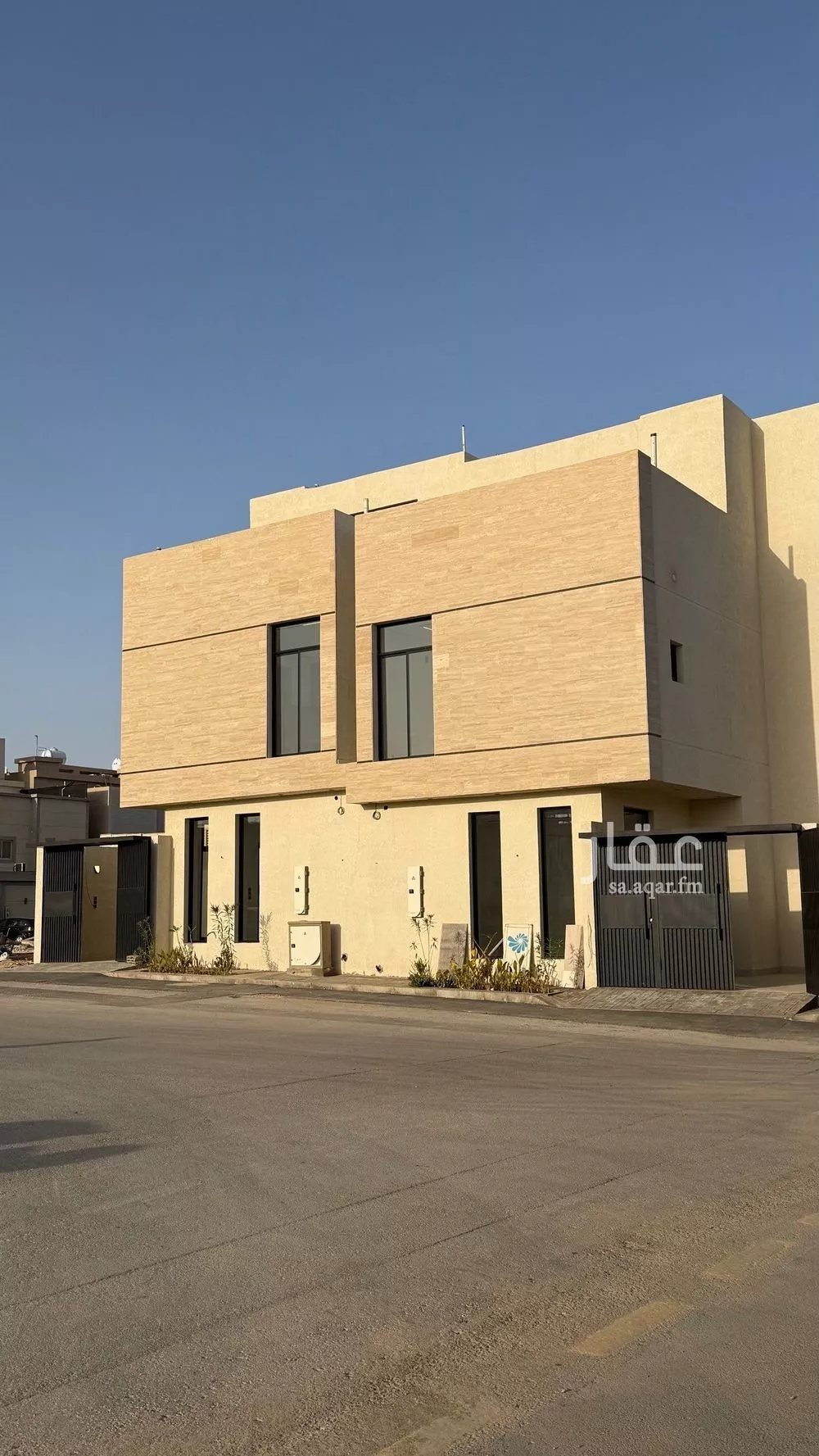 6 bedroom villa in Al Mahdiyyah 3