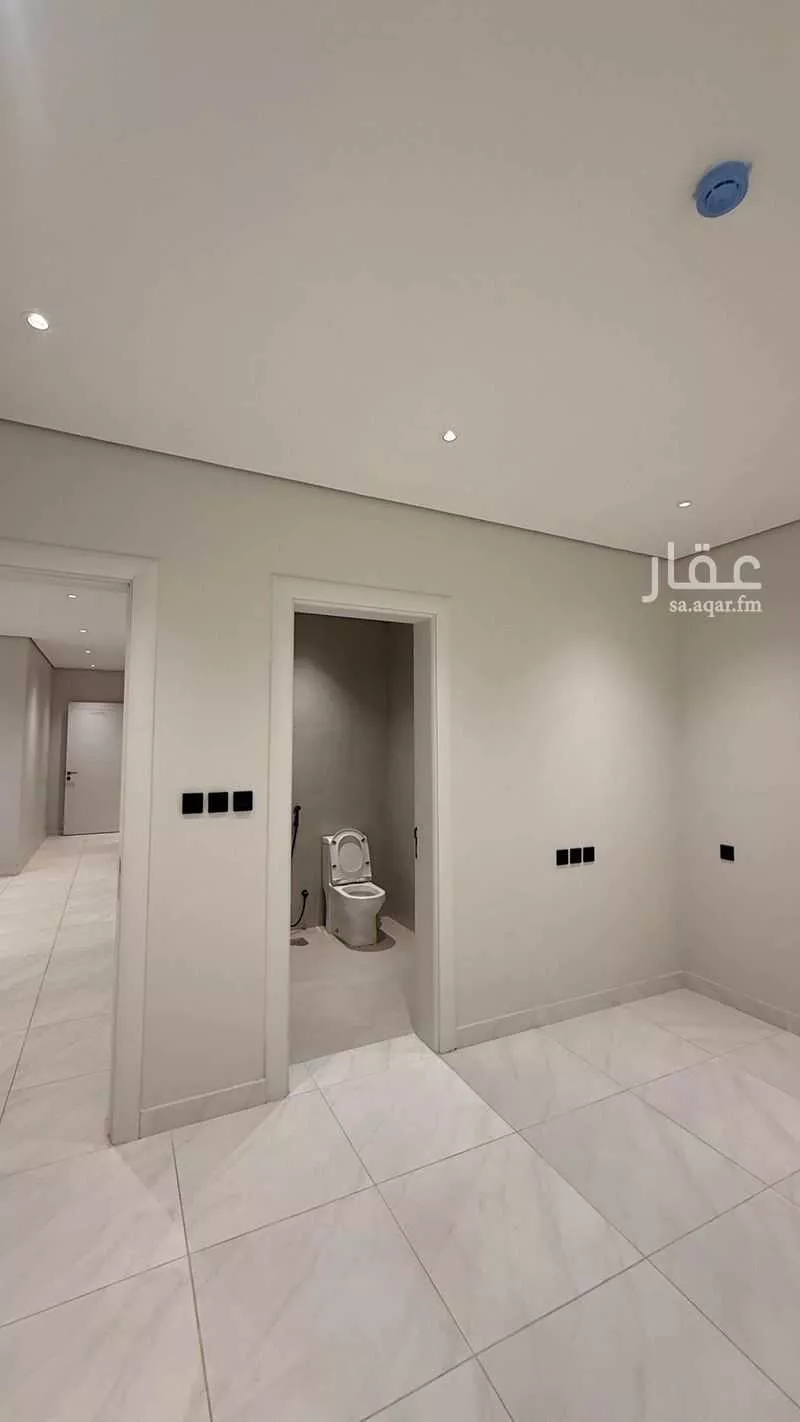 4 bedroom apartment in Al Salam, Riyadh 5