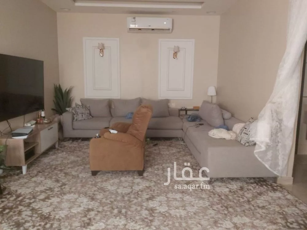 5 bedroom villa in Tuwaiq 12