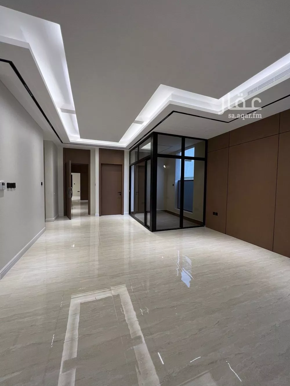 5 bedroom villa in Al Malqa 13