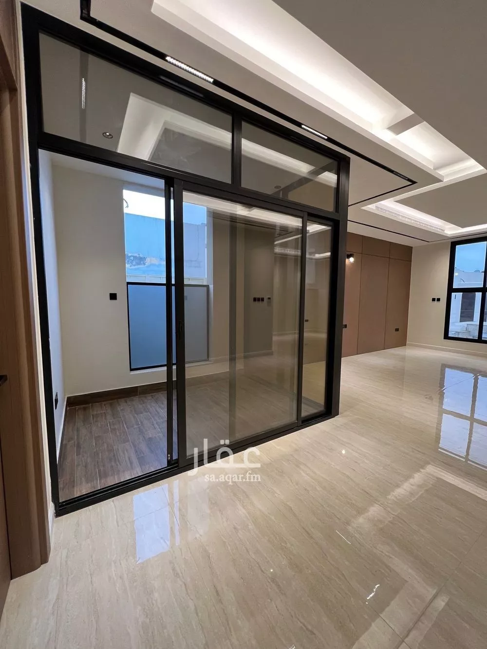 5 bedroom villa in Al Malqa 14