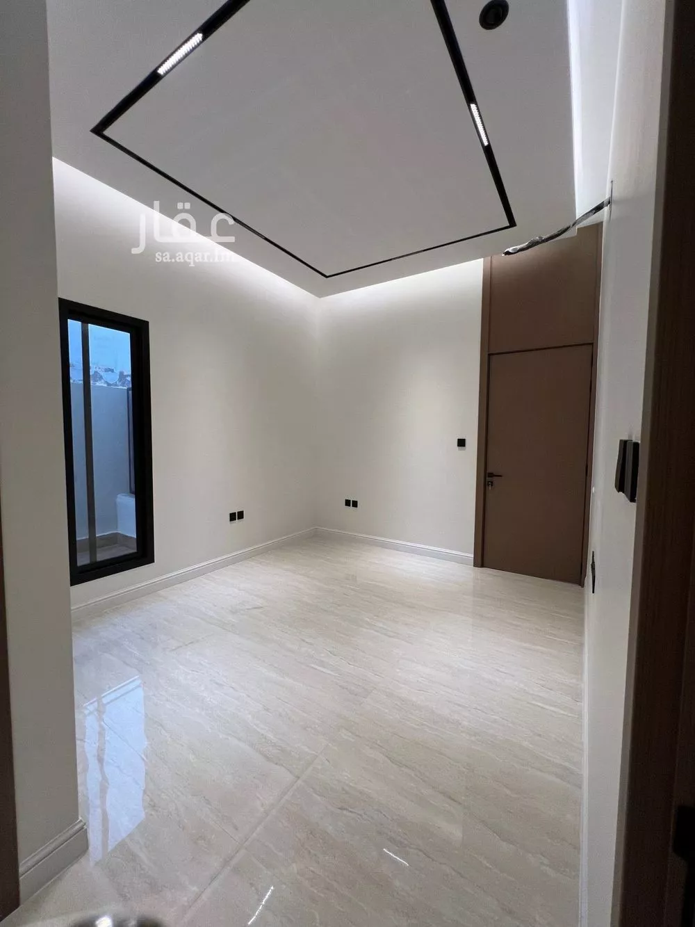 5 bedroom villa in Al Malqa 17