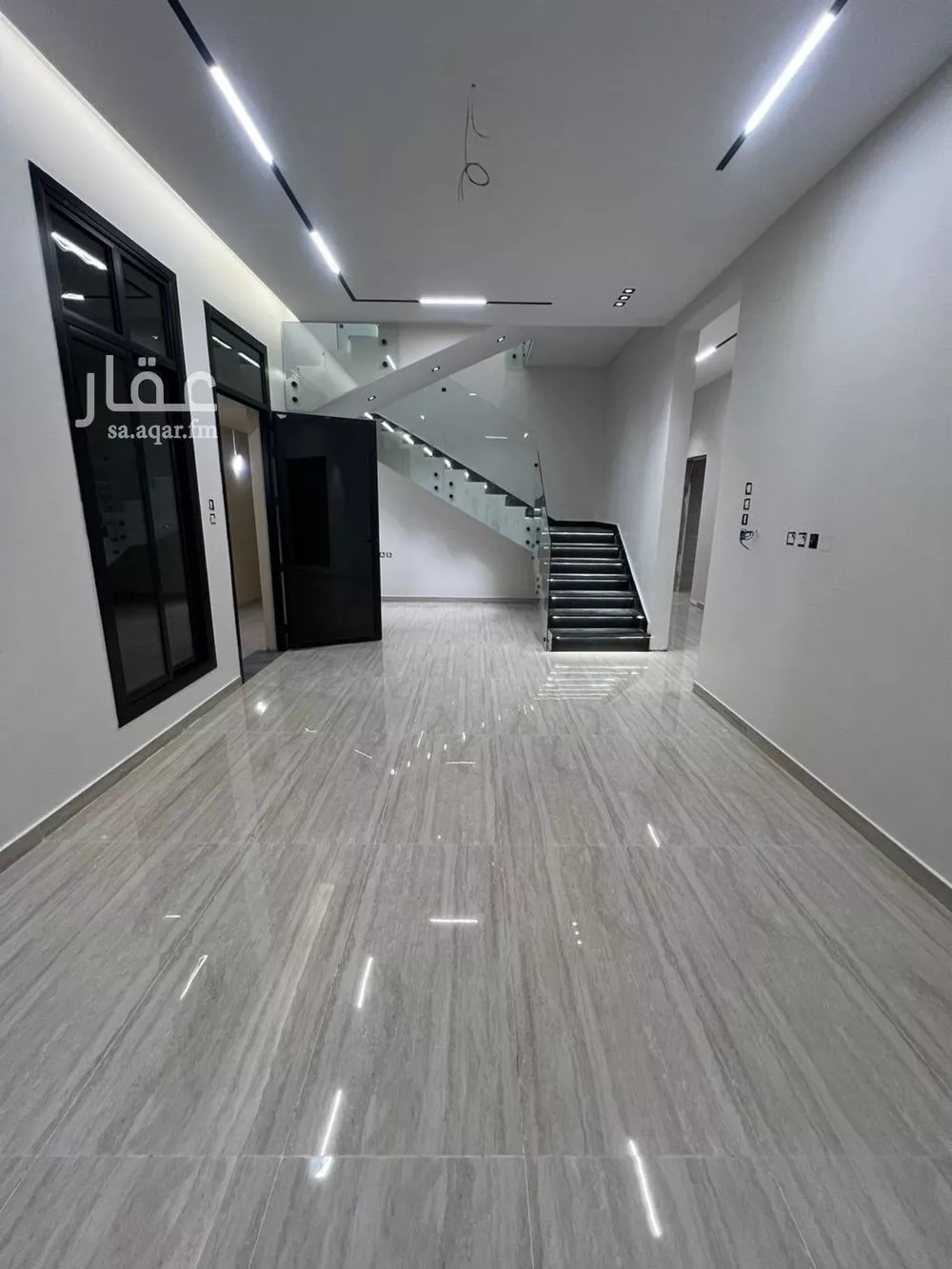 8 bedroom villa in Al Rimal 7