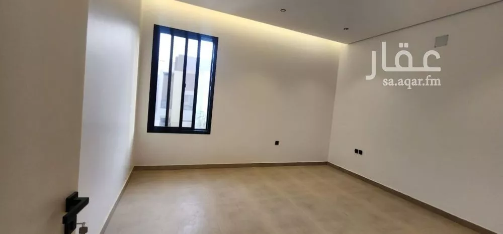 4 bedroom villa in Al Hazm 10