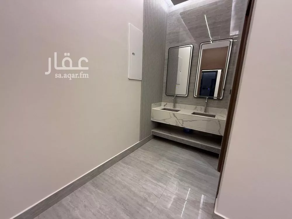 فيلا 5 غرف في الرمال 8