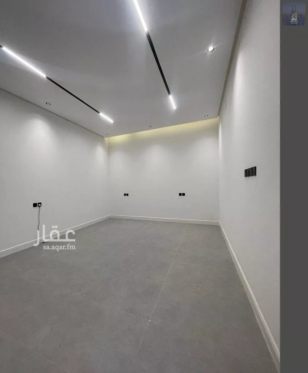 7 bedroom villa in Al Janadriyah 7