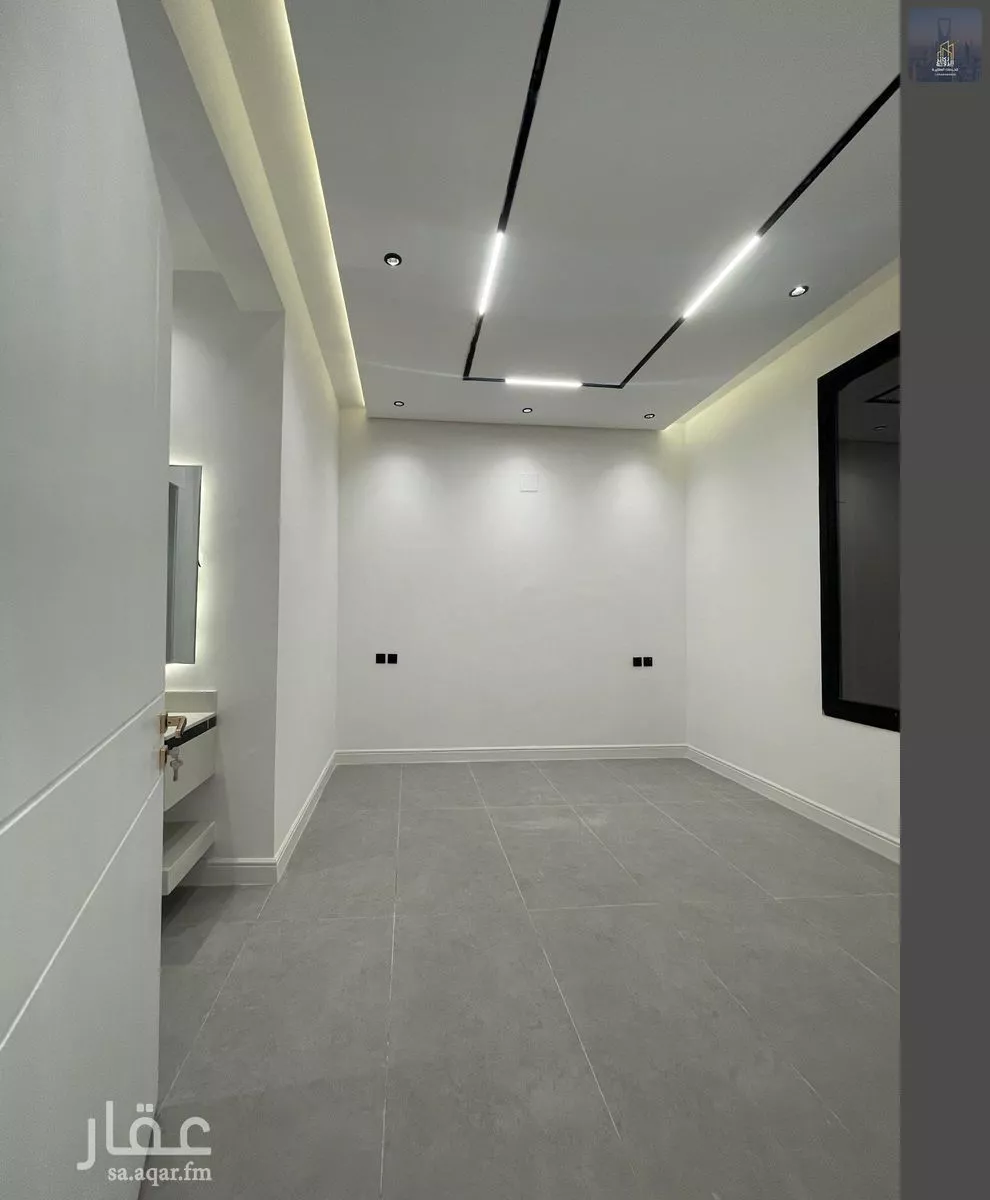 7 bedroom villa in Al Janadriyah 9