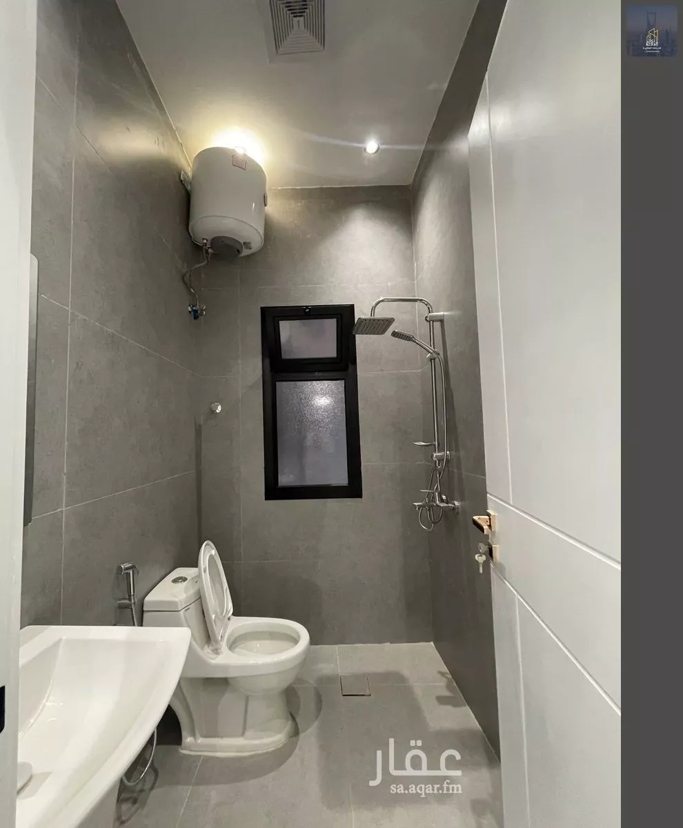 7 bedroom villa in Al Janadriyah 10