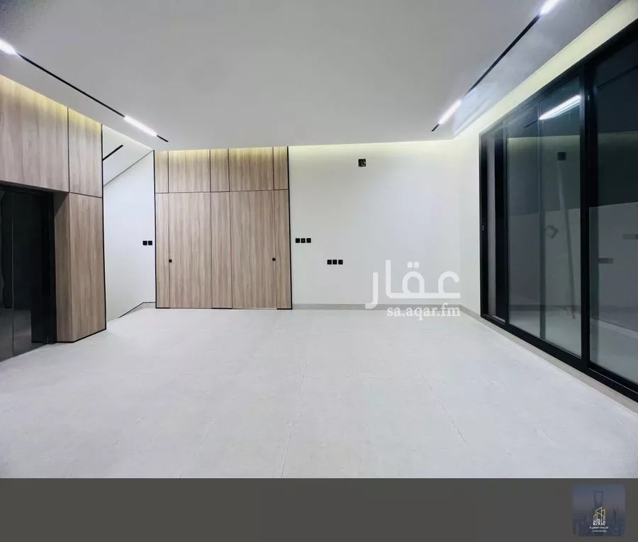 5 bedroom villa in Al Rimal 13