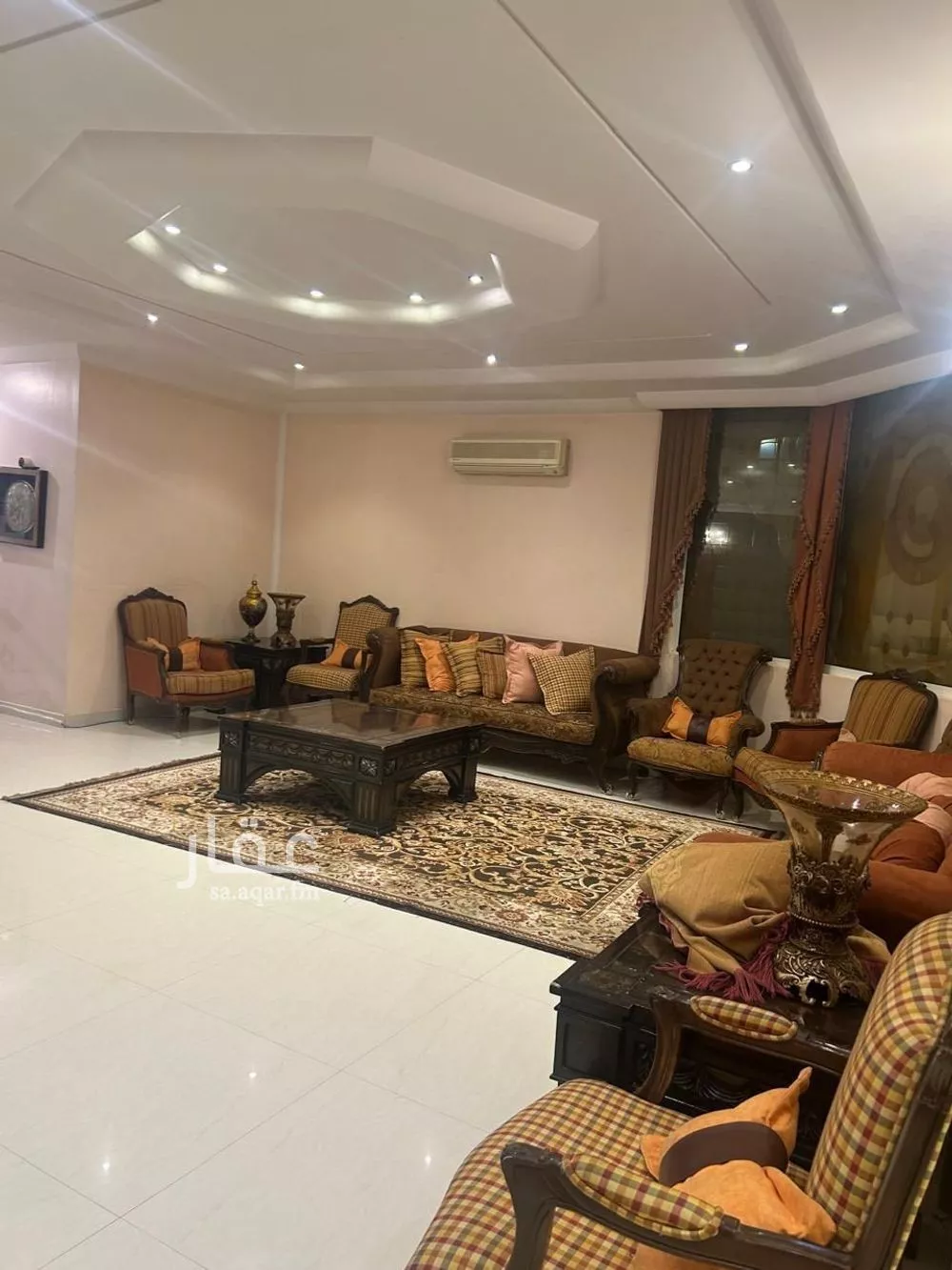 15 bedroom villa in Laban 10