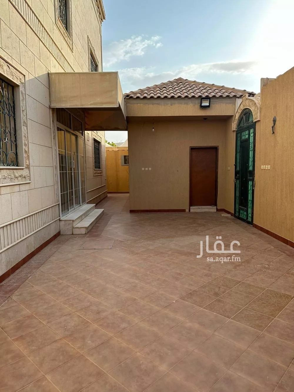 10 bedroom villa in Al Sahafah 3