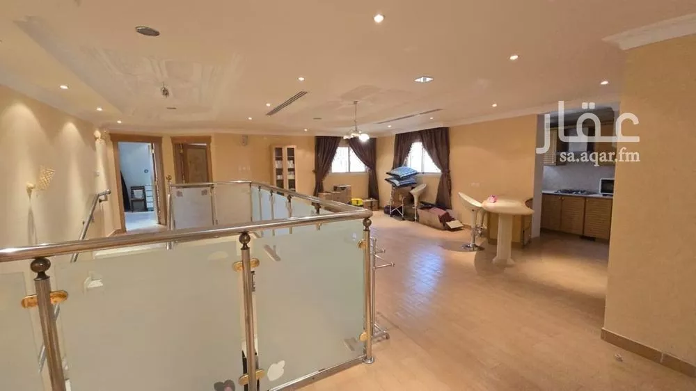 10 bedroom villa in Al Sahafah 5