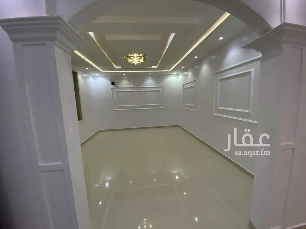 20 bedroom villa in Al Rimal 15
