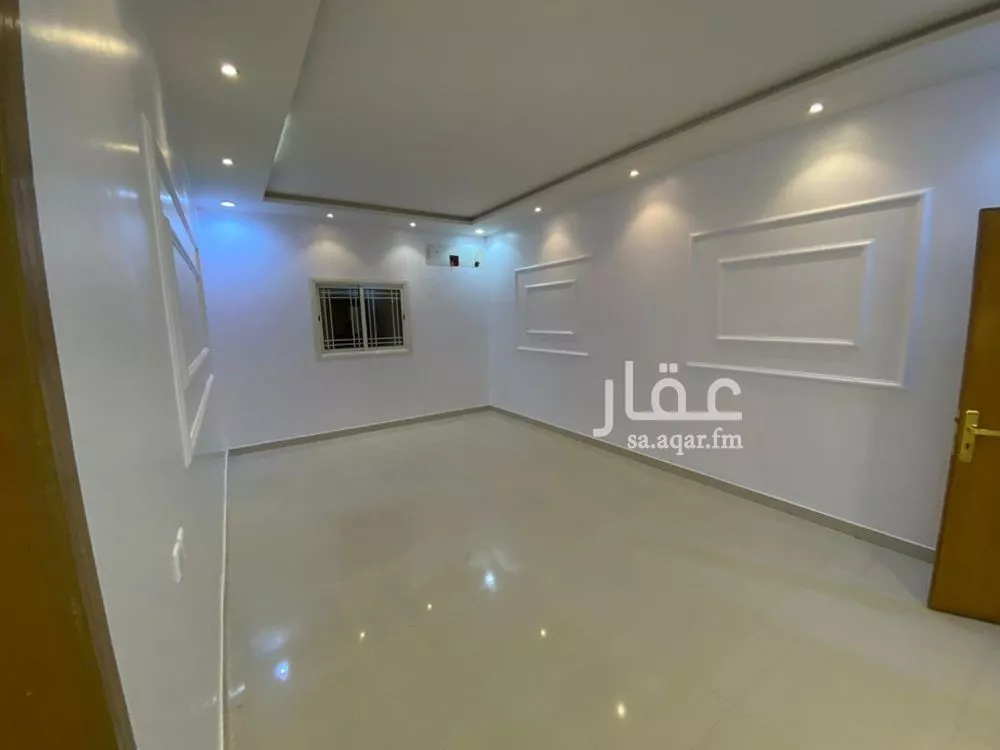 20 bedroom villa in Al Rimal 20