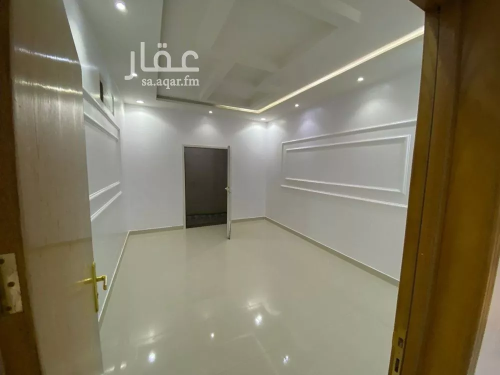 20 bedroom villa in Al Rimal 5