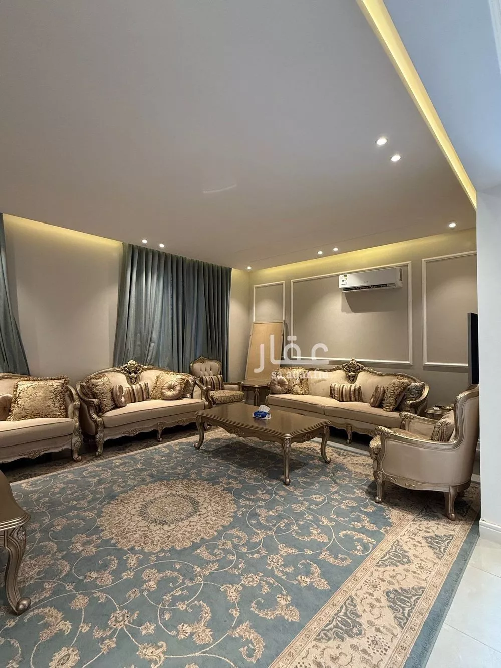 5 bedroom villa in Al Mahdiyyah 6