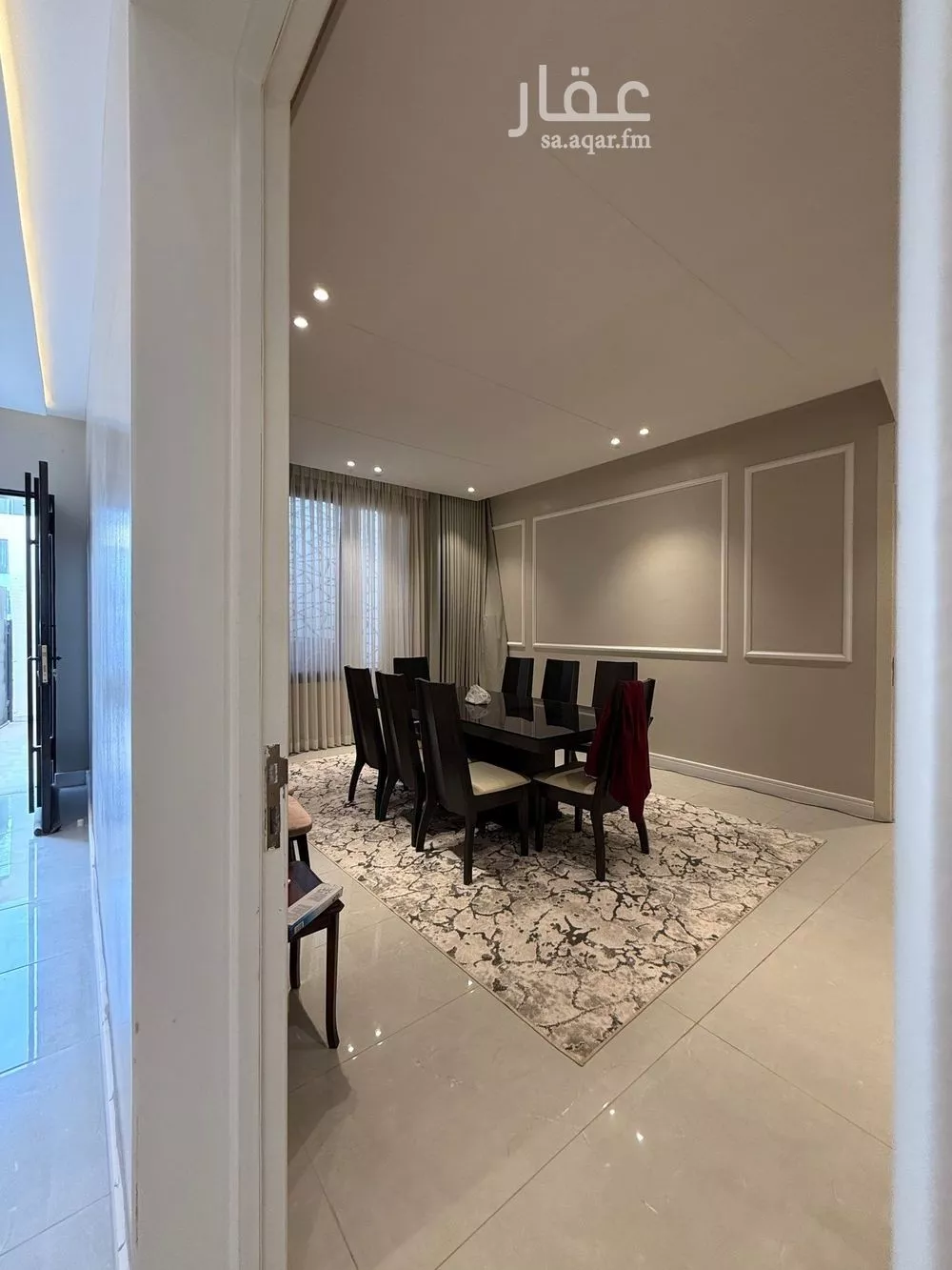 5 bedroom villa in Al Mahdiyyah 8