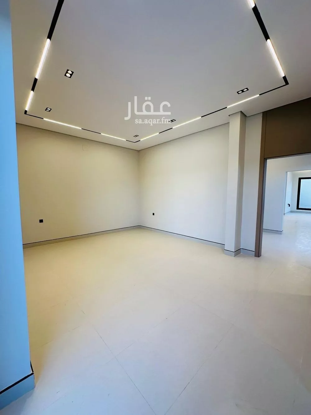 5 bedroom villa in Al Maizilah 7