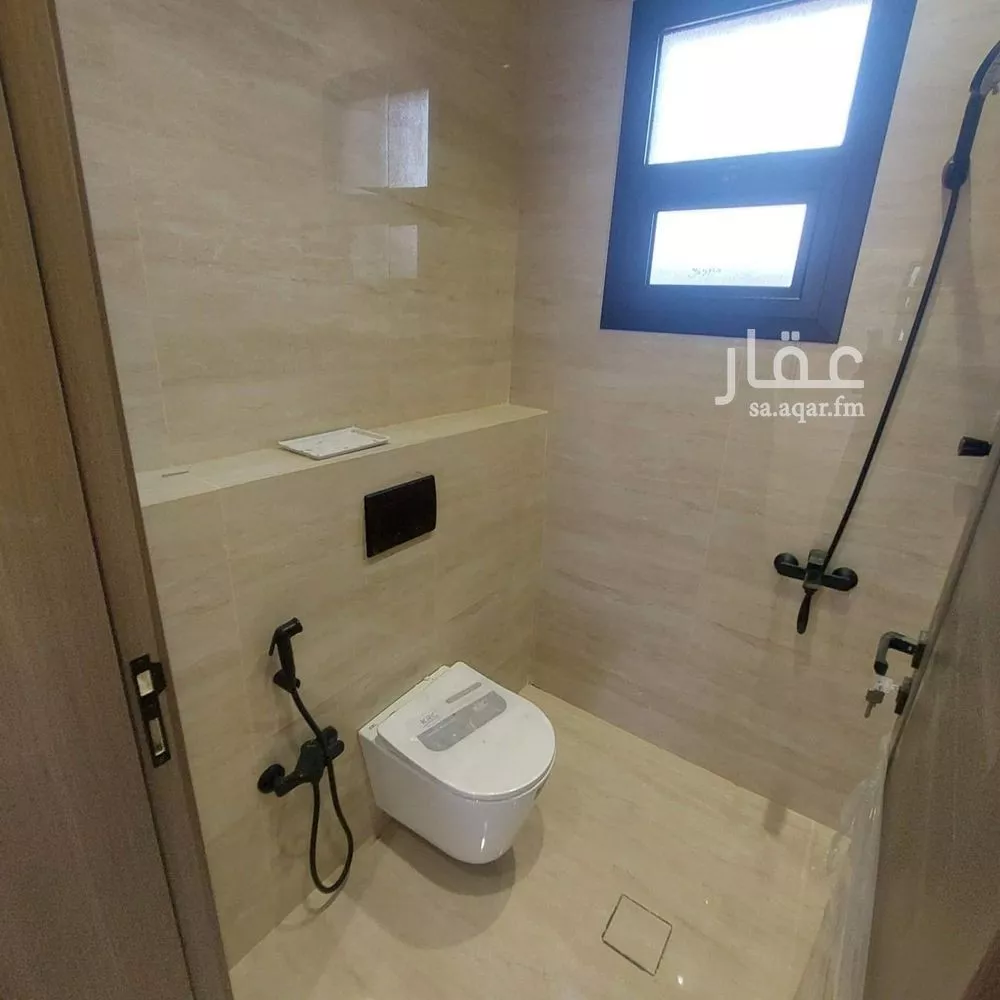 5 bedroom villa in Al Narjis 4