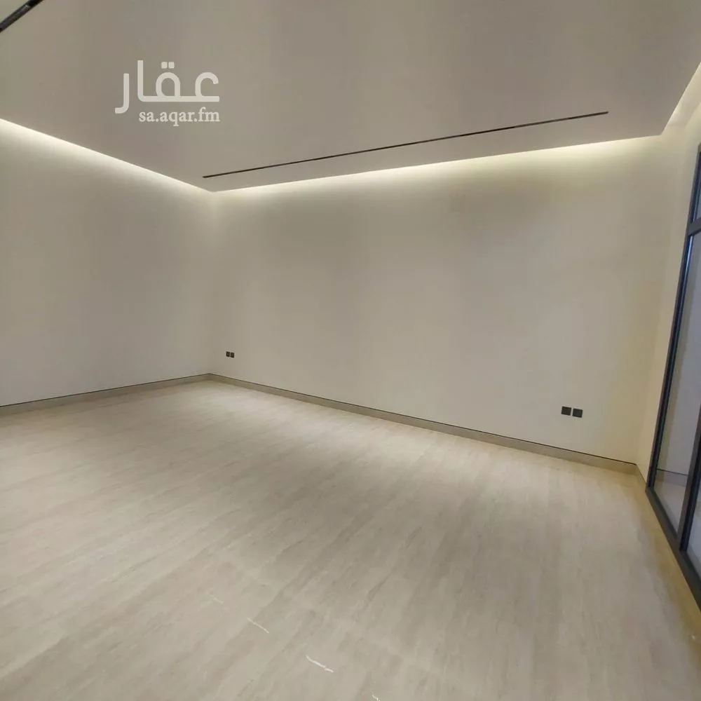 5 bedroom villa in Al Narjis 9