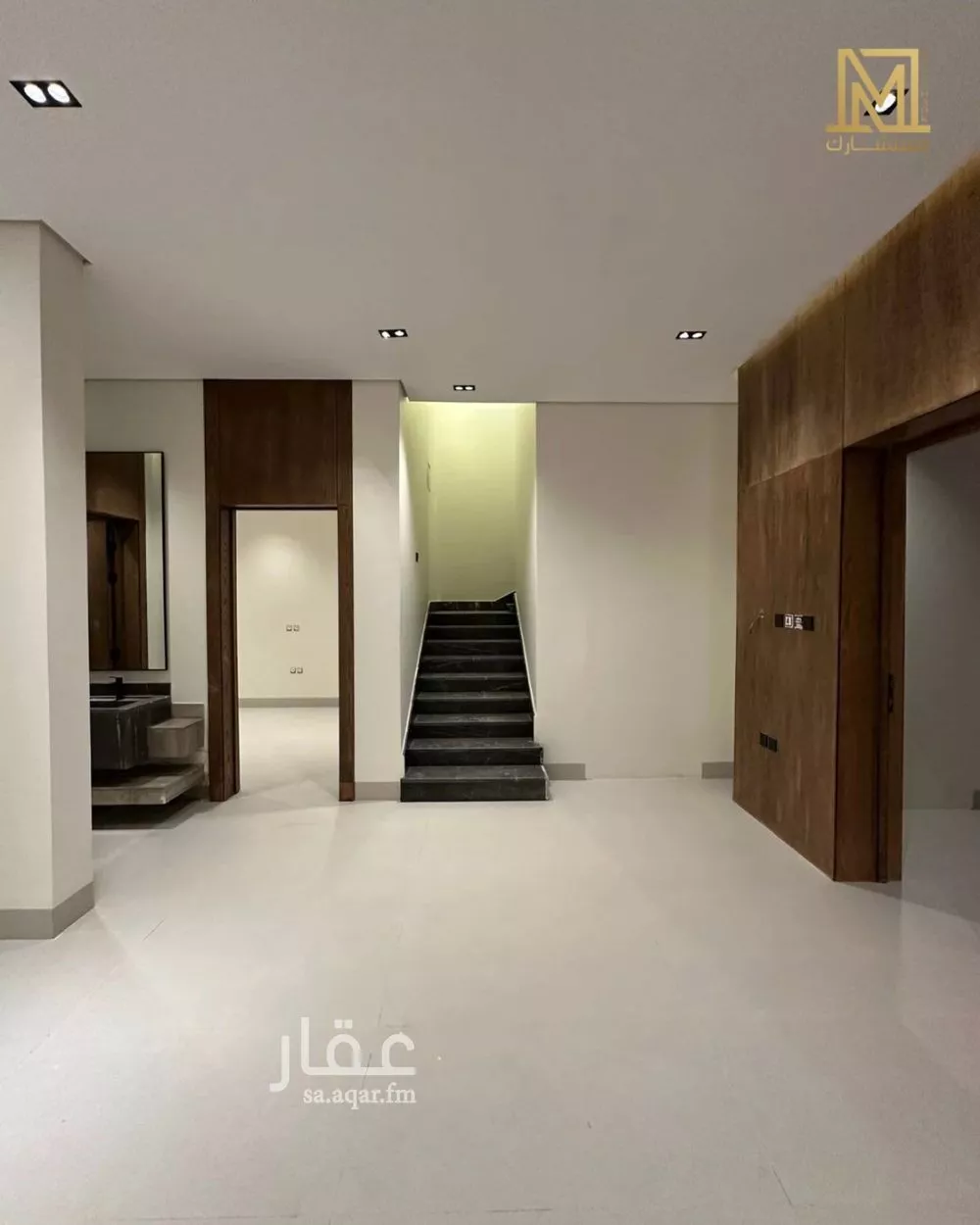 6 bedroom villa in Al Uraija Al Gharbiyah 12