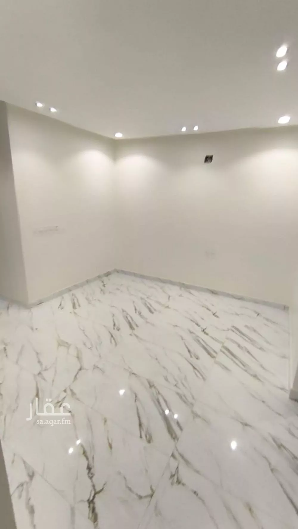 5 bedroom villa in Al Uraija 14