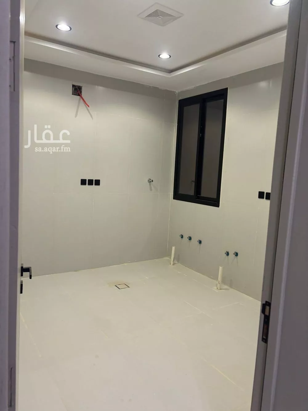 فيلا 5 غرف في طويق 7