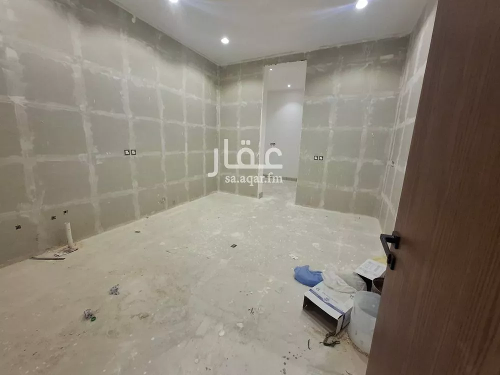 6 bedroom villa in Al Nahda 4