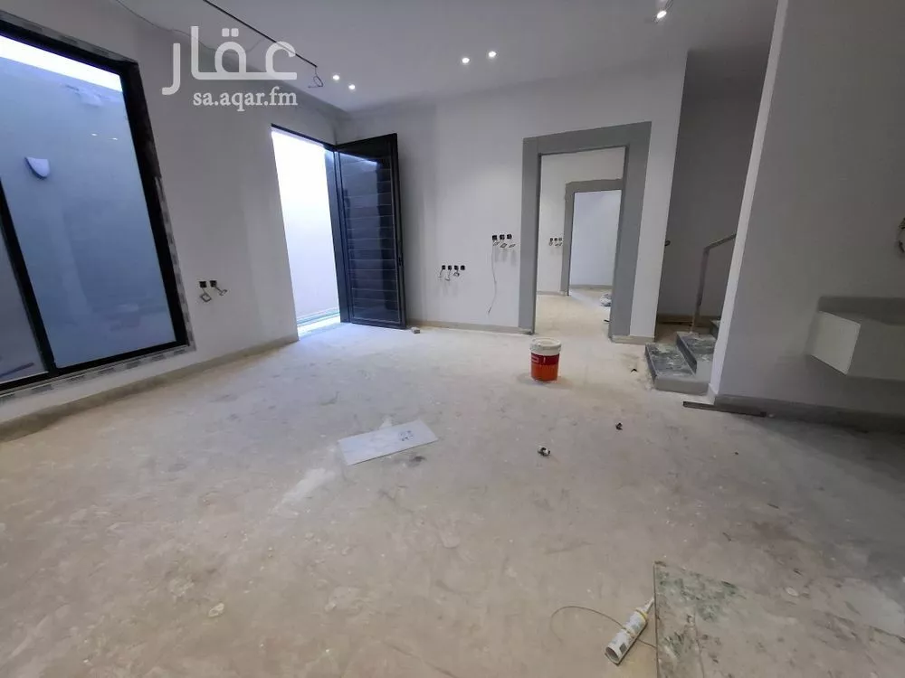 5 bedroom villa in An Nadhim 22