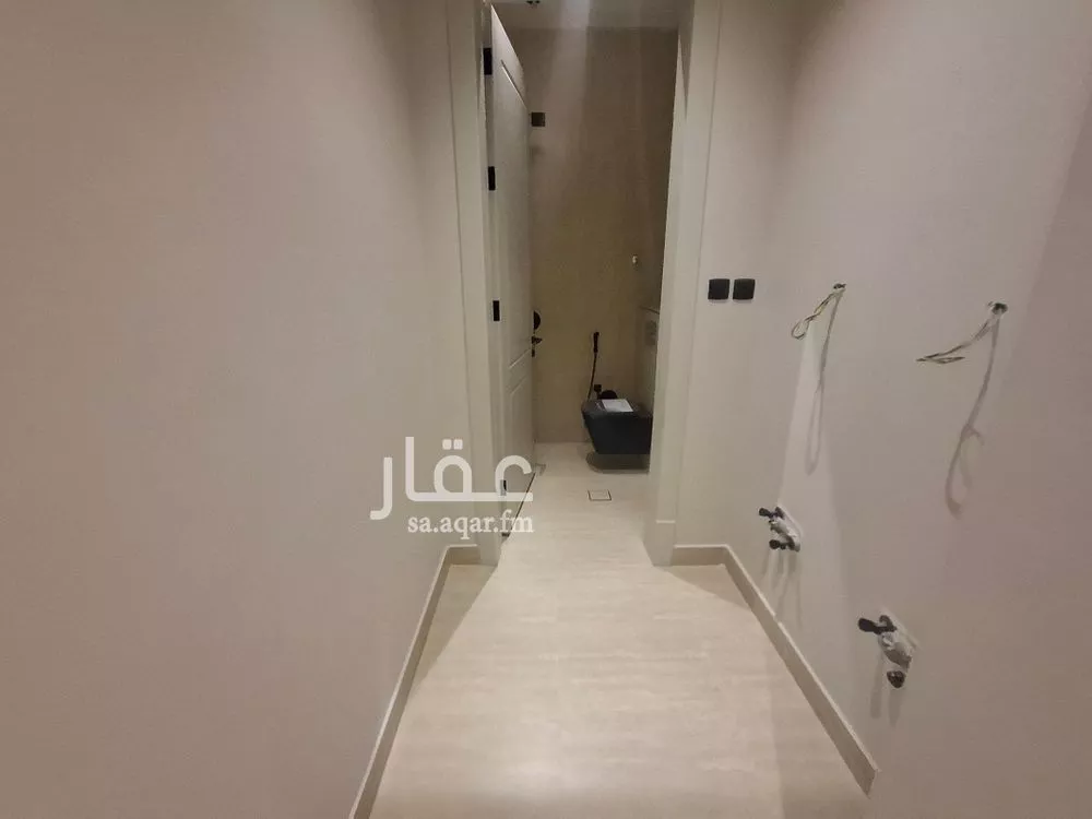 فيلا 5 غرف في السعادة 7