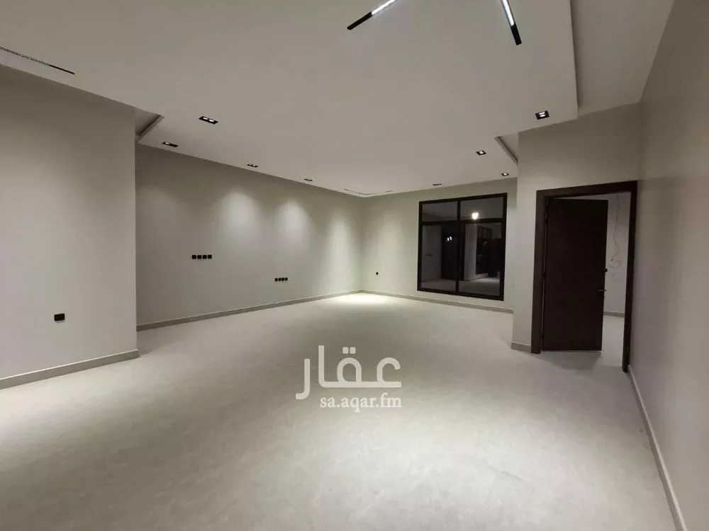 7 bedroom villa in Qurtubah 21