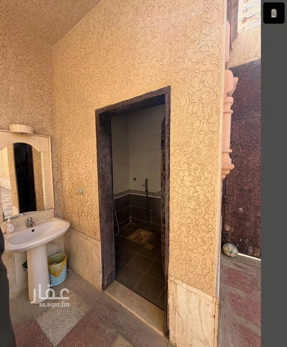 10 bedroom villa in As Saadah 6
