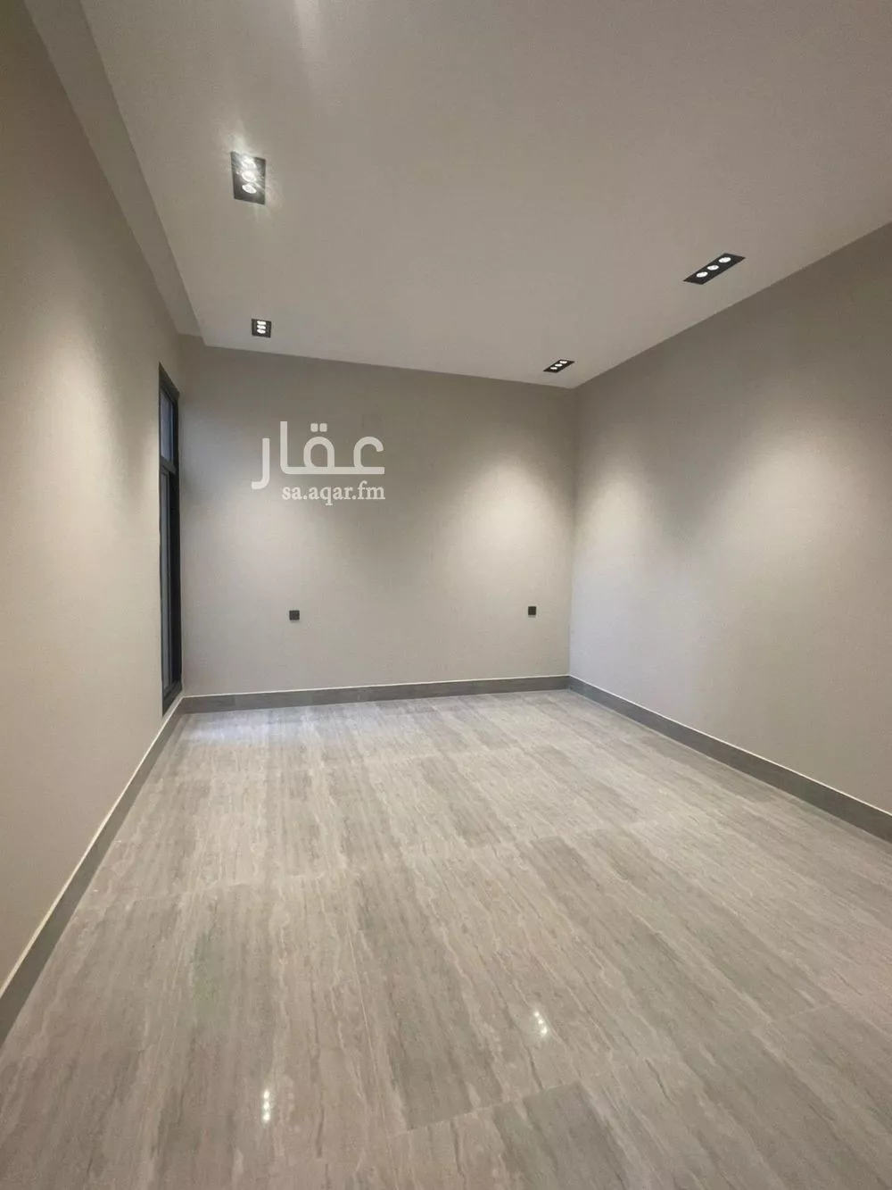 5 bedroom villa in Al Rimal 18