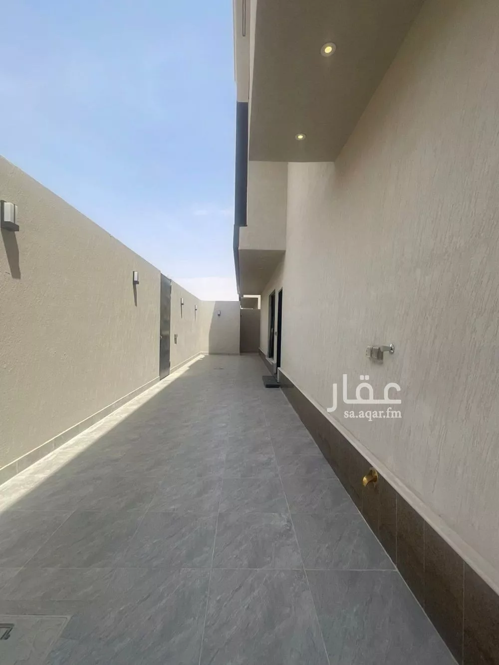 5 bedroom villa in Al Rimal 3